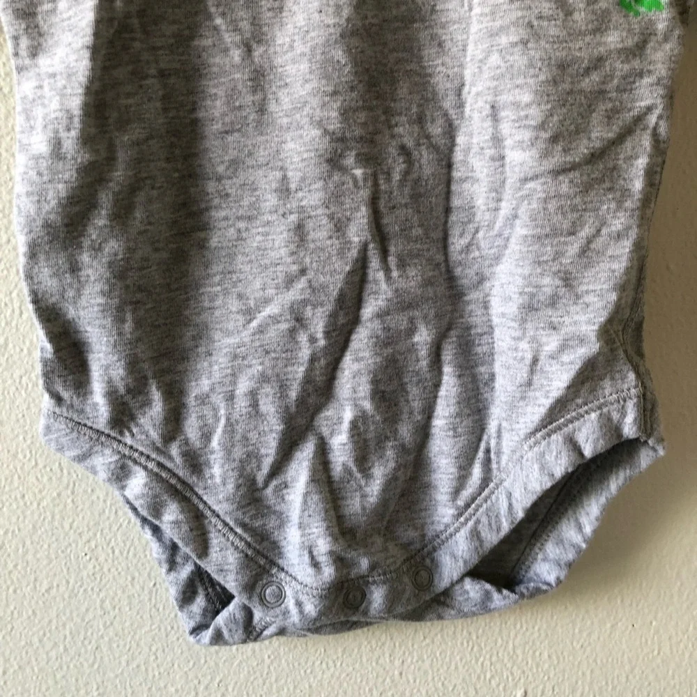 Burberry Baby Gray Green Bodysuit 3 M